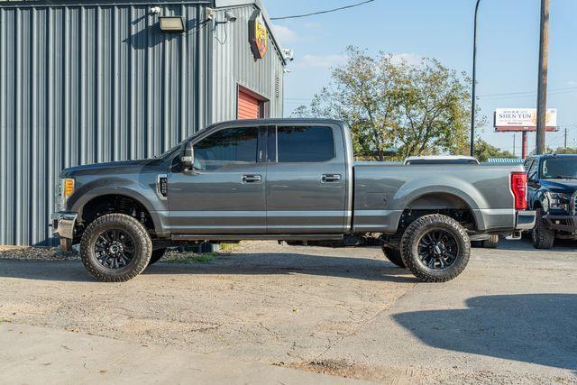 2017 ford f-250 lariat