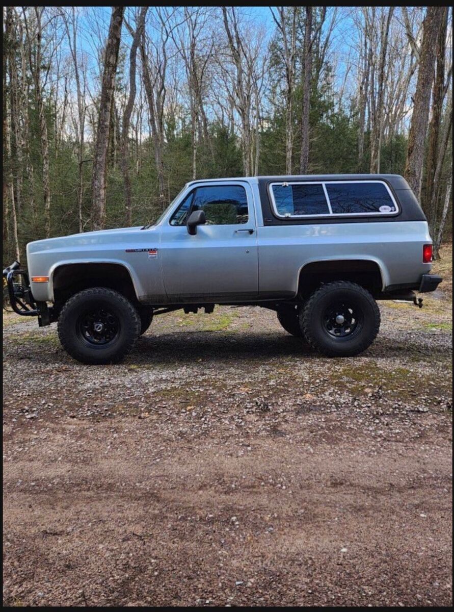 1991 gmc jimmy grey 4wd automatic v15