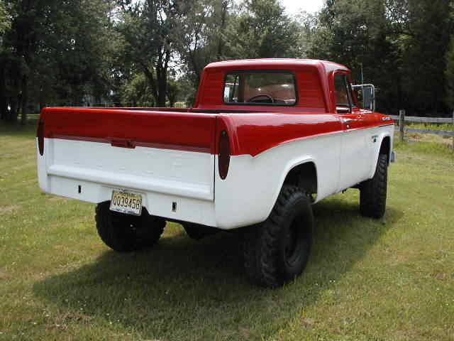 1966 dodge power wagon w100 sweptline