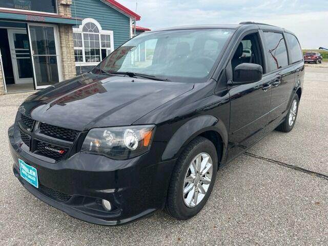 2017 dodge grand caravan gt