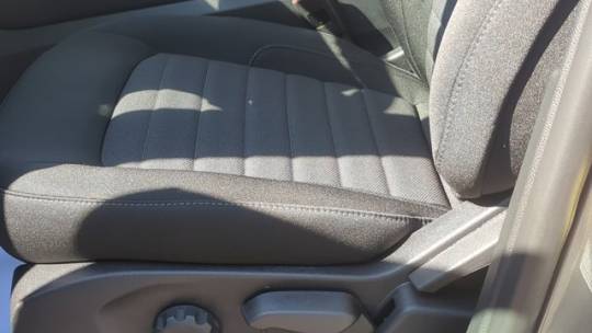 2024 ford edge se