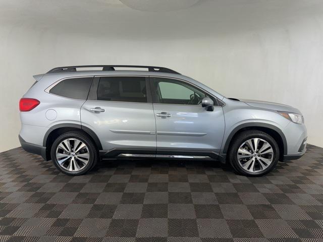 2021 subaru ascent limited 8-passenger