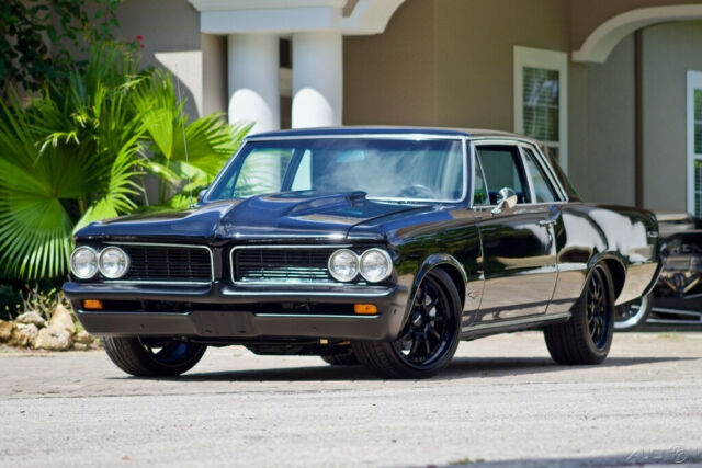 1964 pontiac gto sport coupe pro-touring 5.6l ls2 v8 automatic