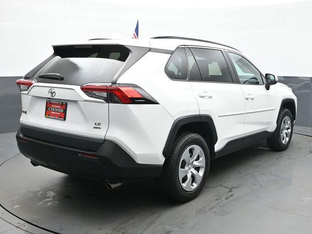 2021 toyota rav4 le