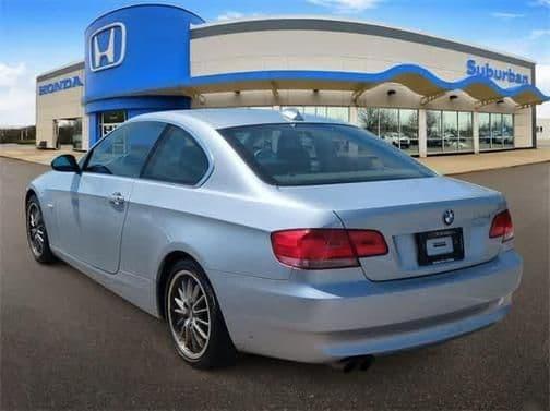 2009 bmw 328 i in farmington, michigan