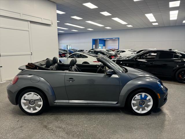 2019 volkswagen beetle 2.0t se