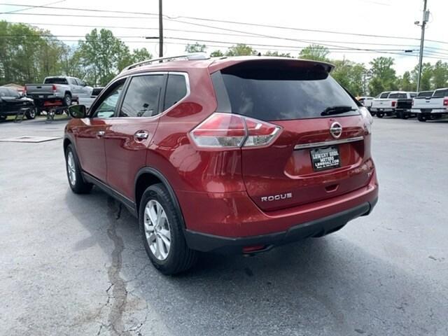 2015 nissan rogue sv