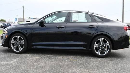2022 kia k5 lxs