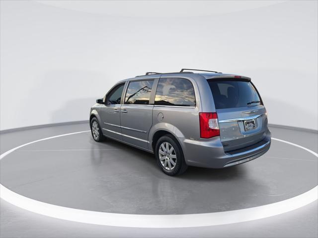 2014 chrysler town & country touring