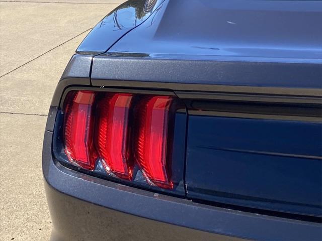 2023 ford mustang ecoboost
