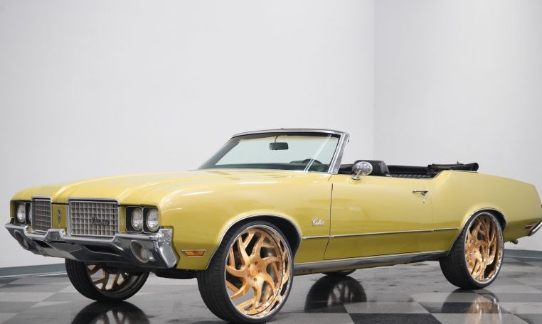 1972 oldsmobile cutlass supreme