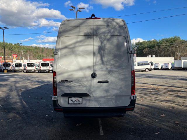 2022 mercedes-benz sprinter 2500 high roof