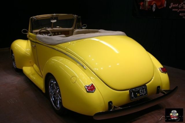 1940 ford deluxe convertible all steel