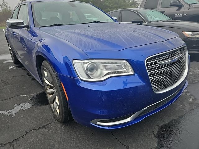 2018 chrysler 300 touring