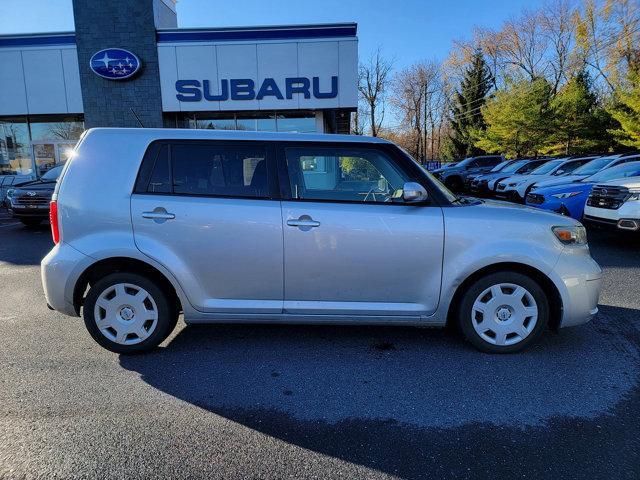 2009 scion xb base
