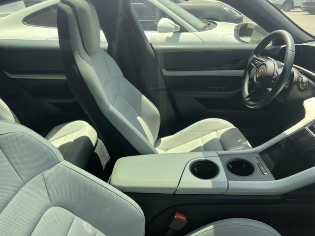 2021 porsche taycan 4s