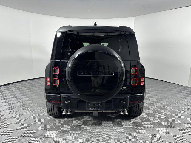 2023 land rover defender 90 v8