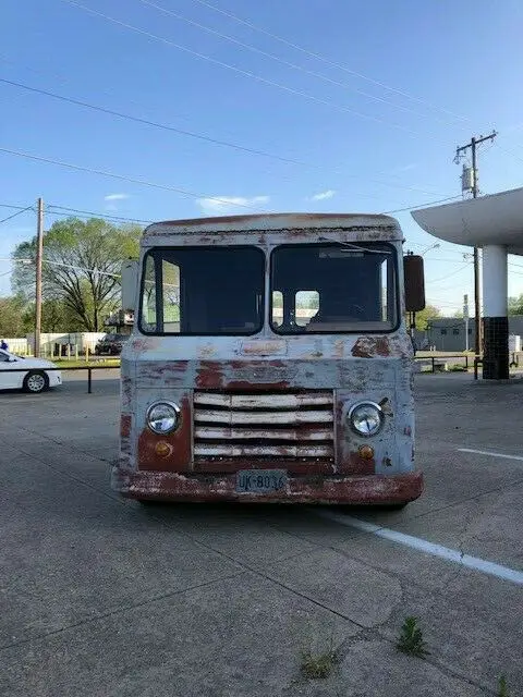 1965 p10 step van