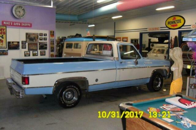 1973 chevrolet c-10 long bed pick up