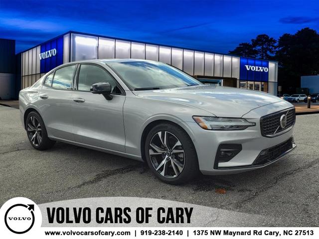 2024 volvo s60 b5 awd plus