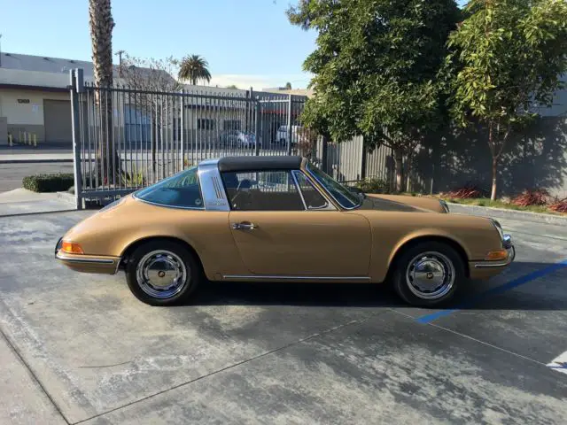 1969 porsche 912 targa in sahara beige
