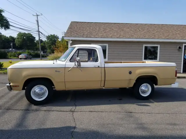 1978 dodge d200 with 87,000 original miles, 360 v8
