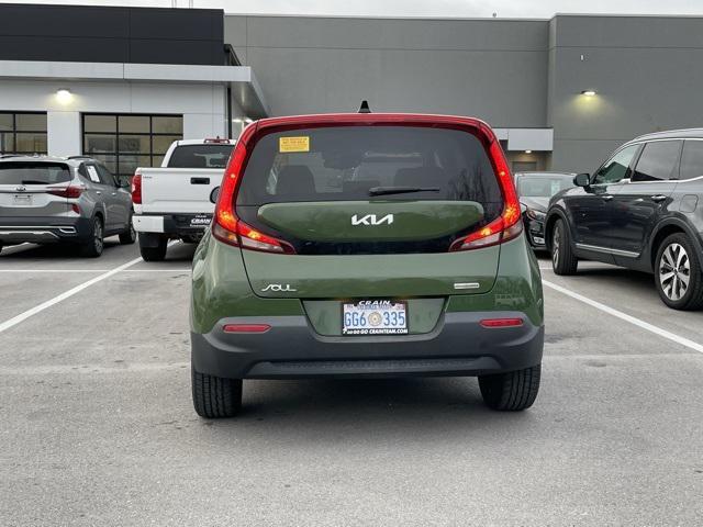 2022 kia soul ex