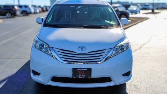 2017 Toyota Sienna