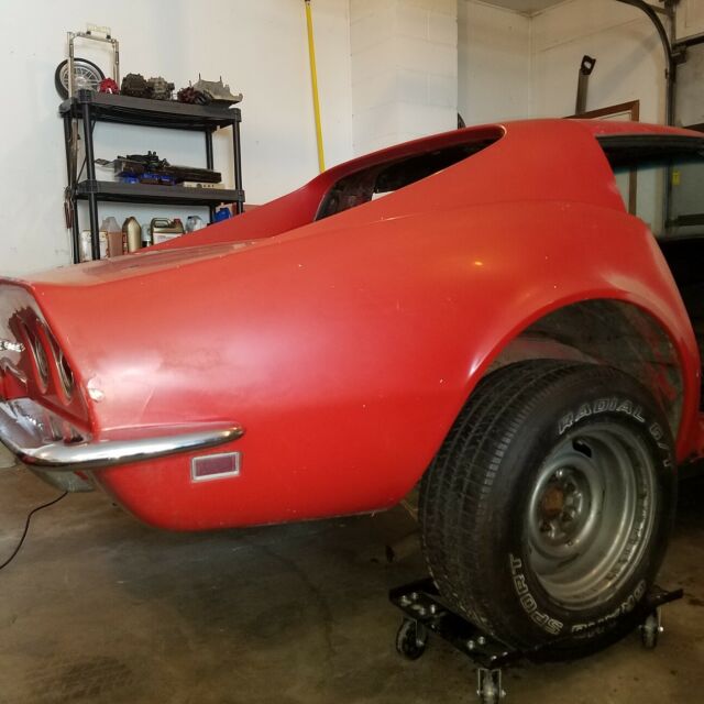 1969 chevrolet corvette 350/300hp - a/c - 4 speed red coupe