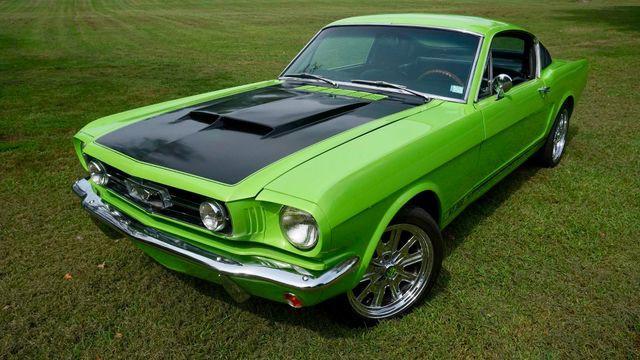 1965 ford mustang fastback custom restomod v8 manual