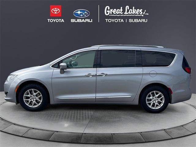 2020 chrysler pacifica touring-l