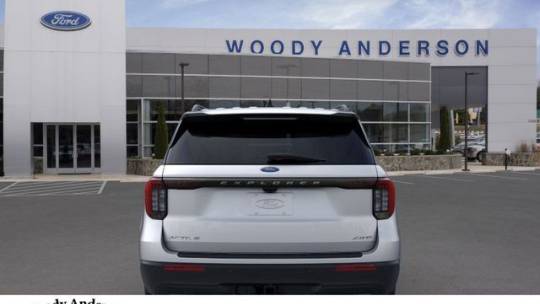 2025 Ford Explorer active