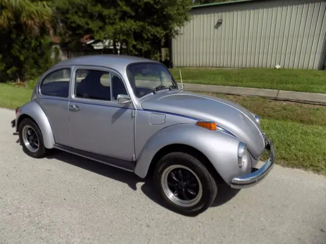 1971 vw super beetle only 85 k original miles. less then 1500 on restoration