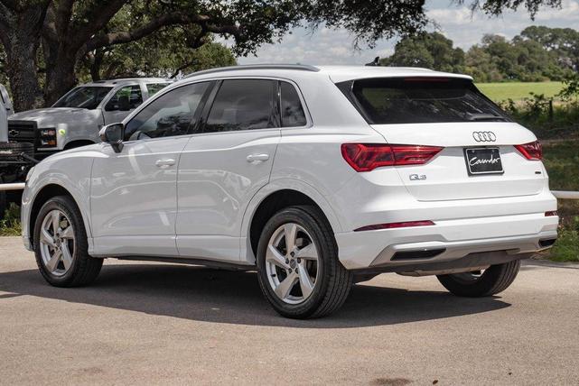 2020 audi q3 45 premium