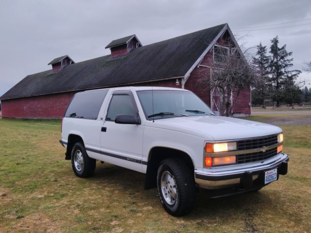 1993 chevrolet 2 door tahoe 4x4 40k original miles 100% rust free excellent
