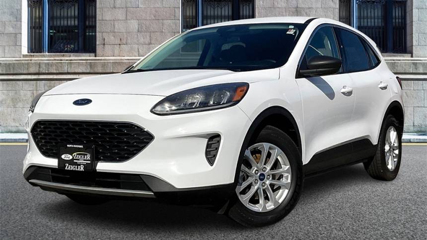 2022 ford escape hybrid se