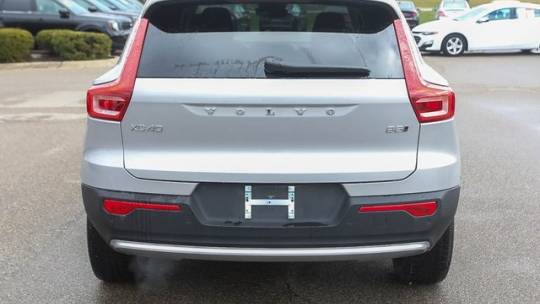 2024 Volvo XC40