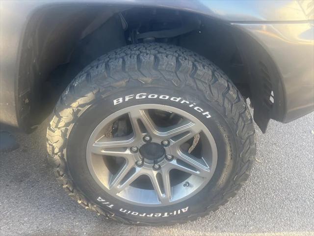 2013 toyota tacoma base