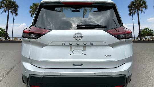 2024 Nissan Rogue