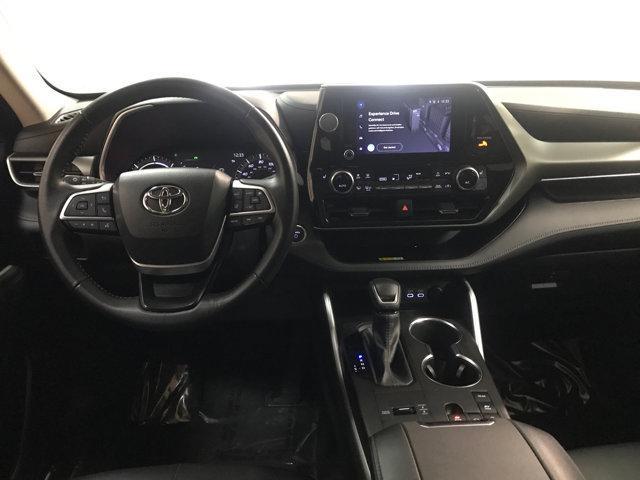 2023 toyota highlander hybrid xle