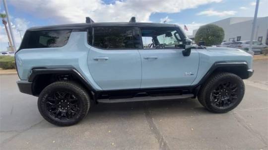 2025 GMC Hummer EV
