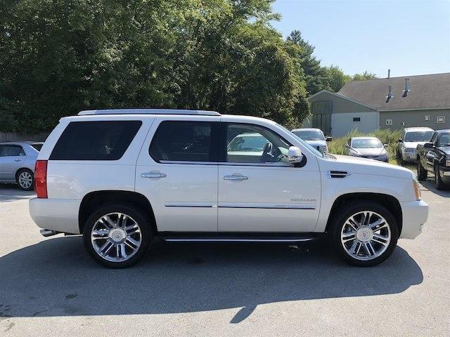 used 2013 cadillac escalade awd luxury westport, ma 02790 for sale in horseneck beach, massachusetts