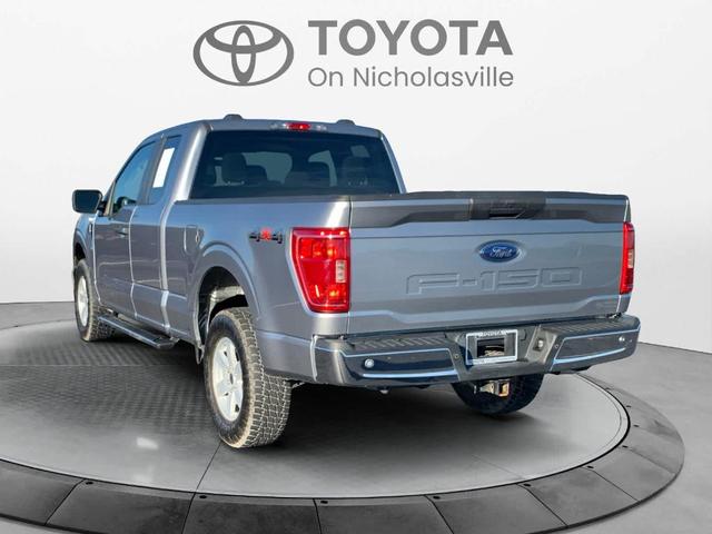 2021 ford f-150 xlt