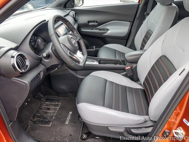 2024 nissan kicks sr
