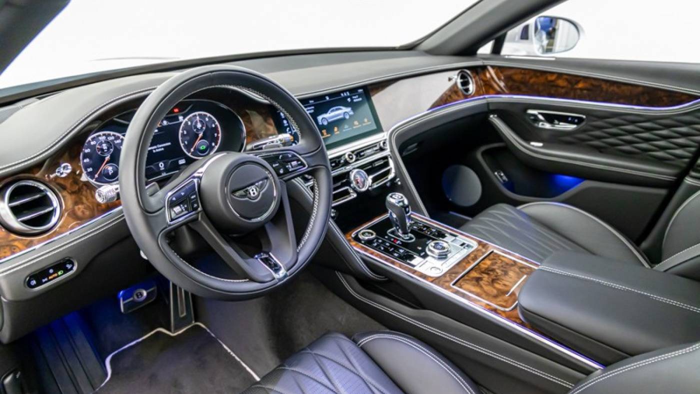2020 bentley flying spur w12