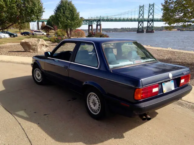 1991 bmw 325i base coupe 2-door 2.5l e30