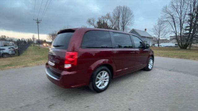 2019 dodge grand caravan se