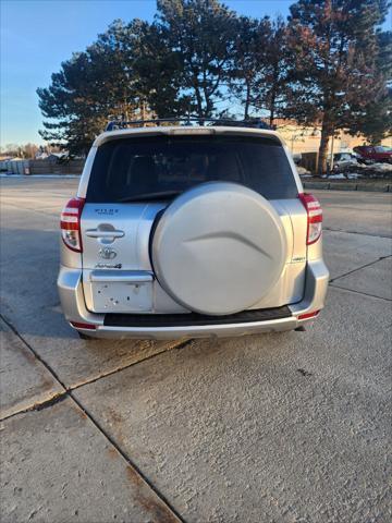 2011 toyota rav4 base