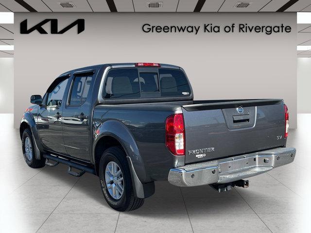 2016 nissan frontier sv