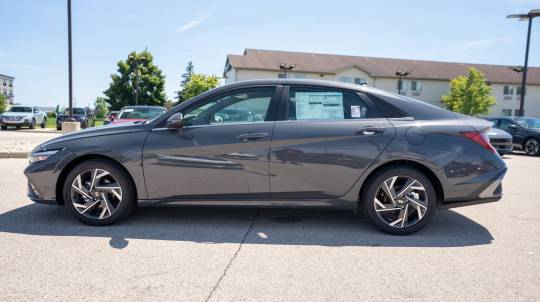 2024 Hyundai Elantra